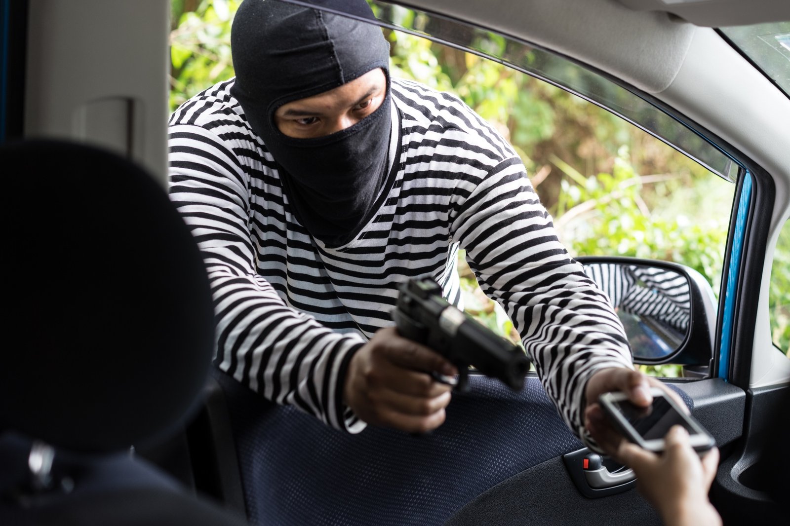 STEAL A CAR